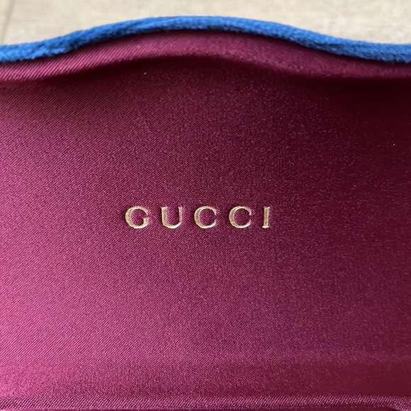 Gucci Case - Picture 2 of 7